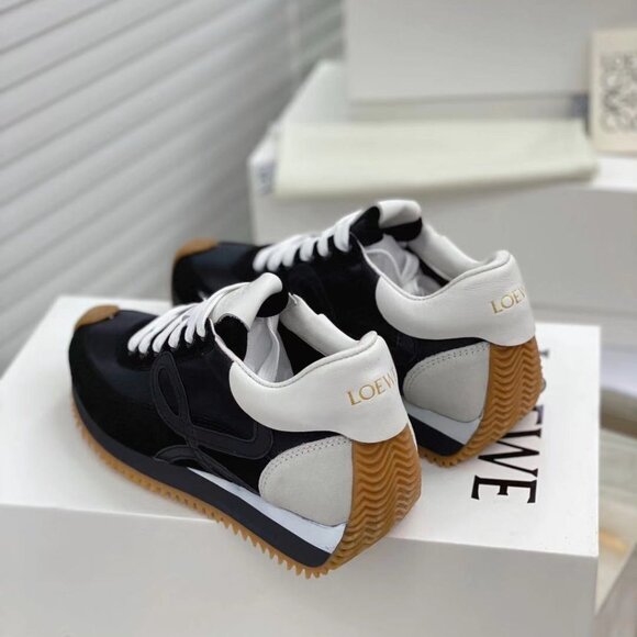 Loewe Flow Runner Sneakers💕 - Picture 6 of 9